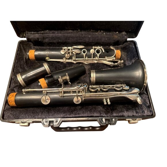 Buffet Crampon Other - Buffet Crampon & Co. A Paris Vintage Clarinet With Case 2004